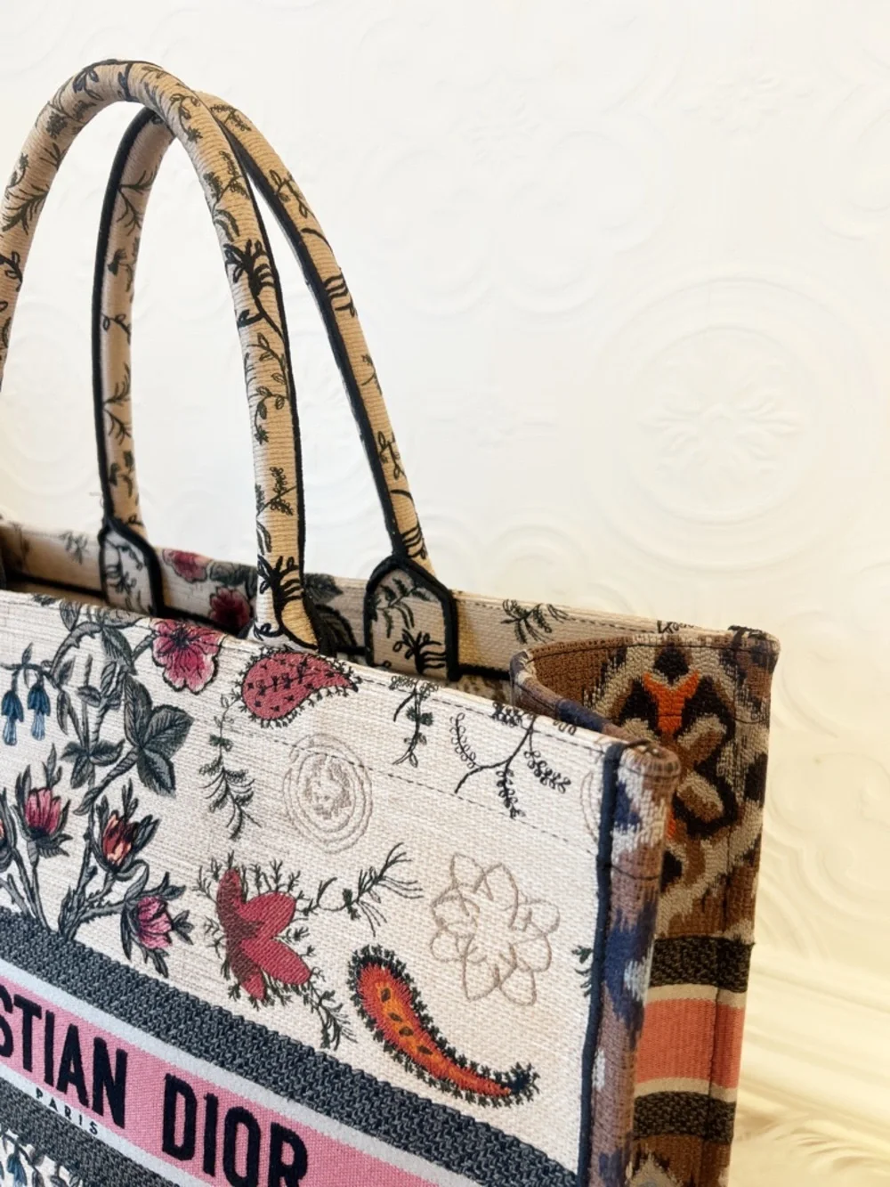 Dior Jacquard Embroidered Book Tote, Large, with dust bag & insert - Picture 11 of 14